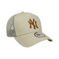 NY YANKEES LEAGUE ESSENTIAL STONE TRUCKER